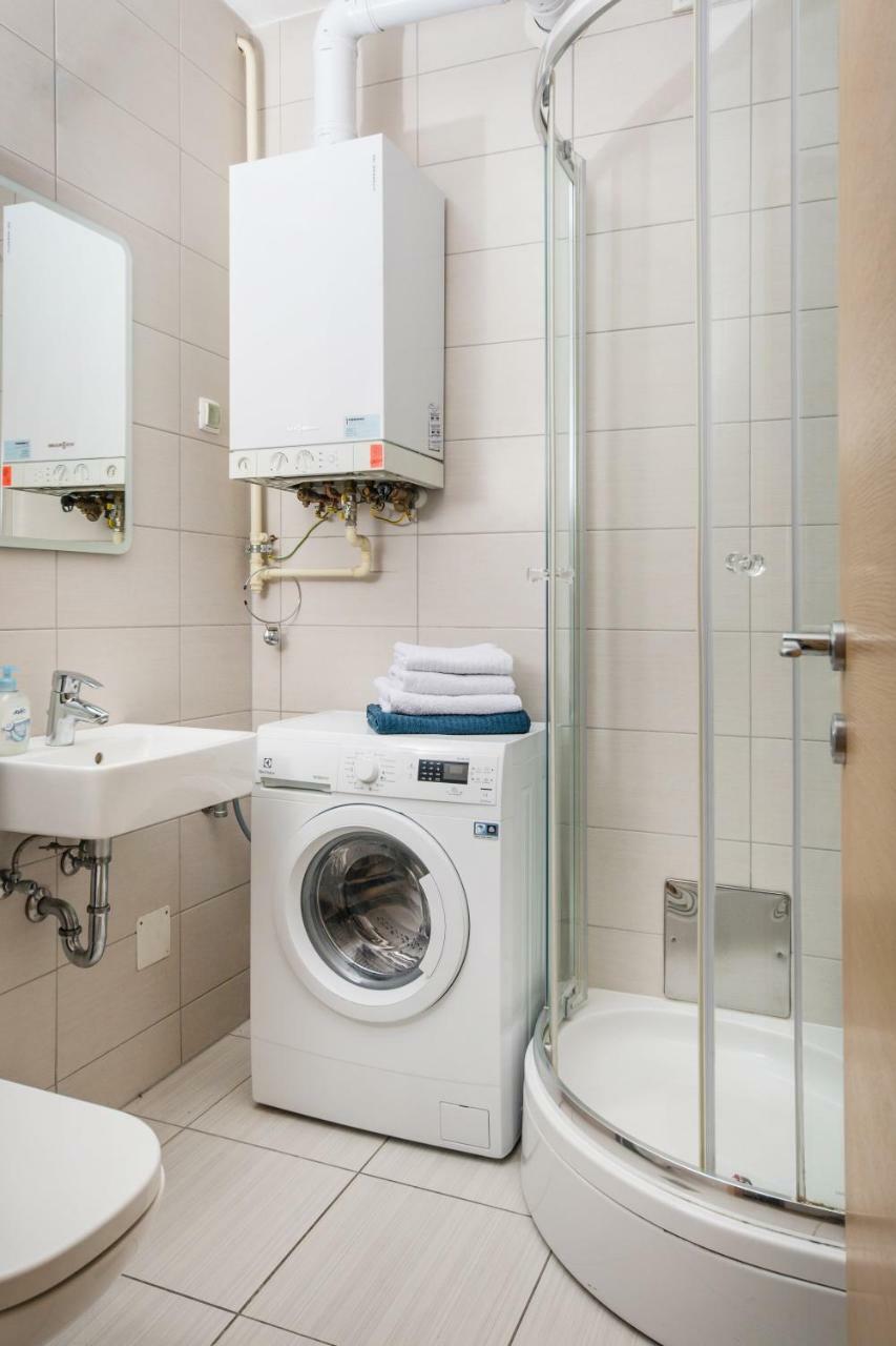 2 Bedroom Apt. In The Business Zone- Free Parking زغرب المظهر الخارجي الصورة