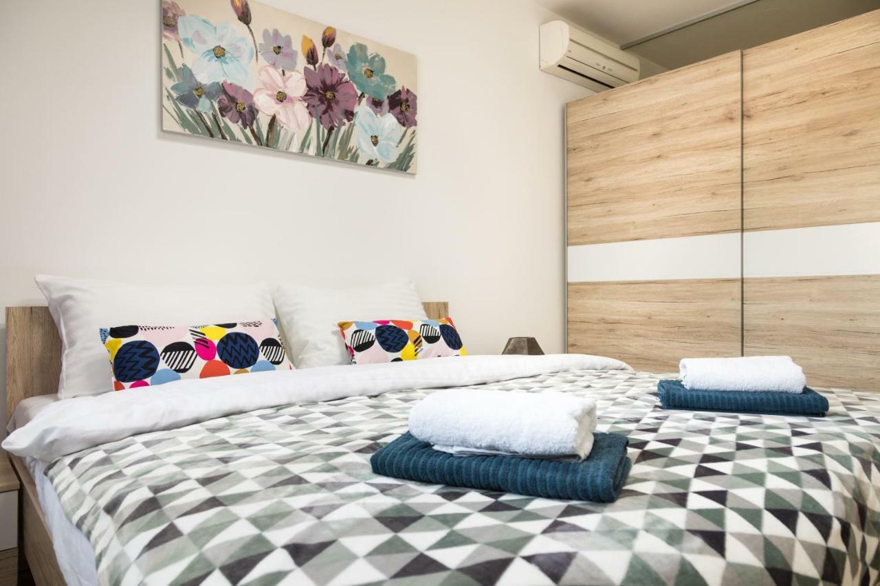 2 Bedroom Apt. In The Business Zone- Free Parking زغرب المظهر الخارجي الصورة